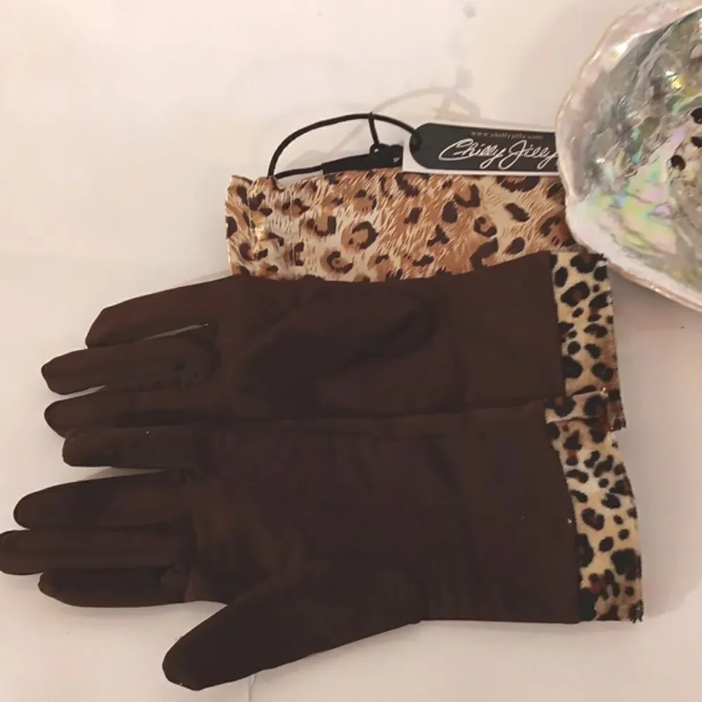 NWT Chilly Jilly Gloves Mobwife
